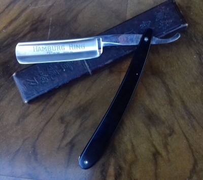 Vintage-Boxed-Straight-Razor-Kobar-Hamburg.jpg