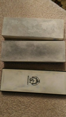 263701990_227070.jpg