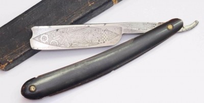 antique-straight-razor-14-masonic_1_ee5f75e065e3ce9405b69d689c6311aa (1).jpg