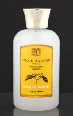 Geo_F_Trumper_Sandalwood_Skin_Food[4].jpg