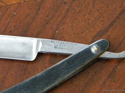 Two_Wade___Butcher_Straight_Razors_(5).JPG