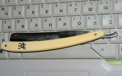 03.jpg