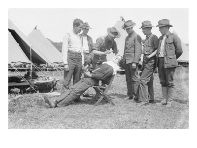 regimental-barber-shaves-the-troops.jpg