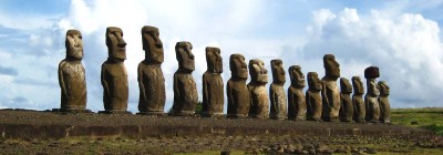 1335555822_easter_island.jpg