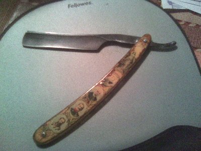 бритва1.jpg (234.12 КБ) 42155 просмотров бритва1.jpg