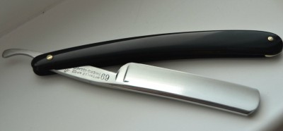5677ceb6049c.jpg
