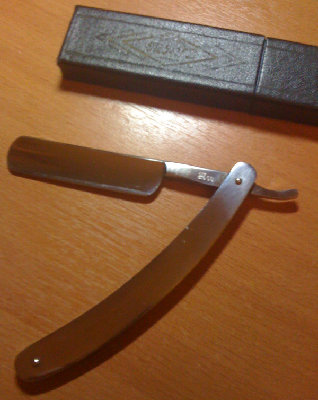 бритва.jpg (131.75 КБ) 407677 просмотров бритва.jpg