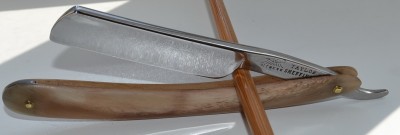 040.JPG
