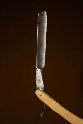 5012738753_3.jpg