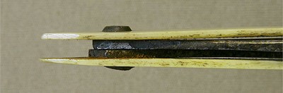 03_razor_edge.jpg
