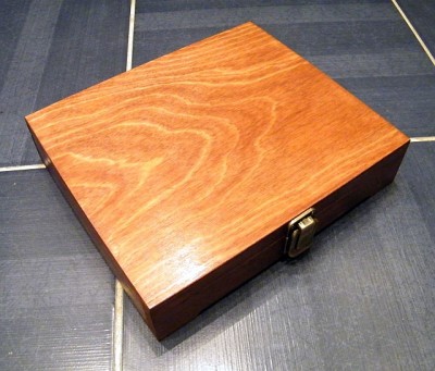Box1L.jpg