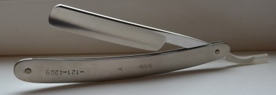003.JPG