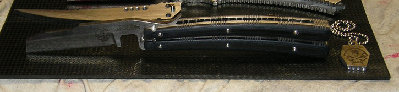 My_Straight_Razor_Balisongs_2_by_SoloRonin.jpg (101.63 КБ) 23408 просмотров My_Straight_Razor_Balisongs_2_by_SoloRonin.jpg